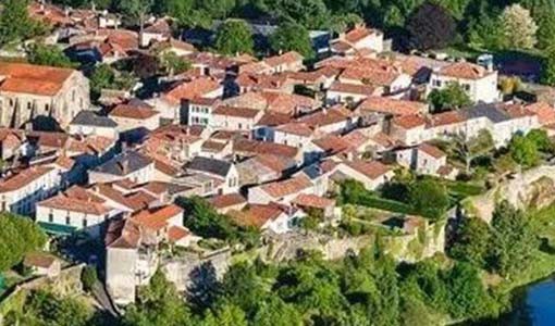 抚州回乡建别墅为什么一定要选专业乡墅公司